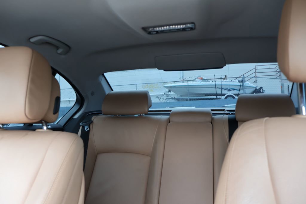 Used 2015 BMW 740i RWD image 17