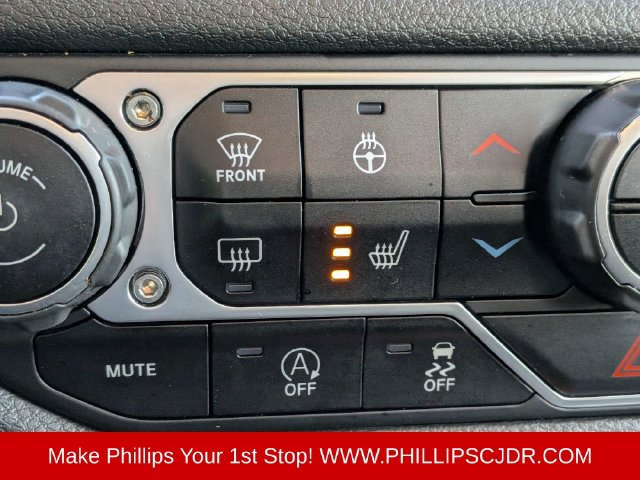 Used 2024 Jeep Wrangler Unlimited Sport AWD/4WD image 22