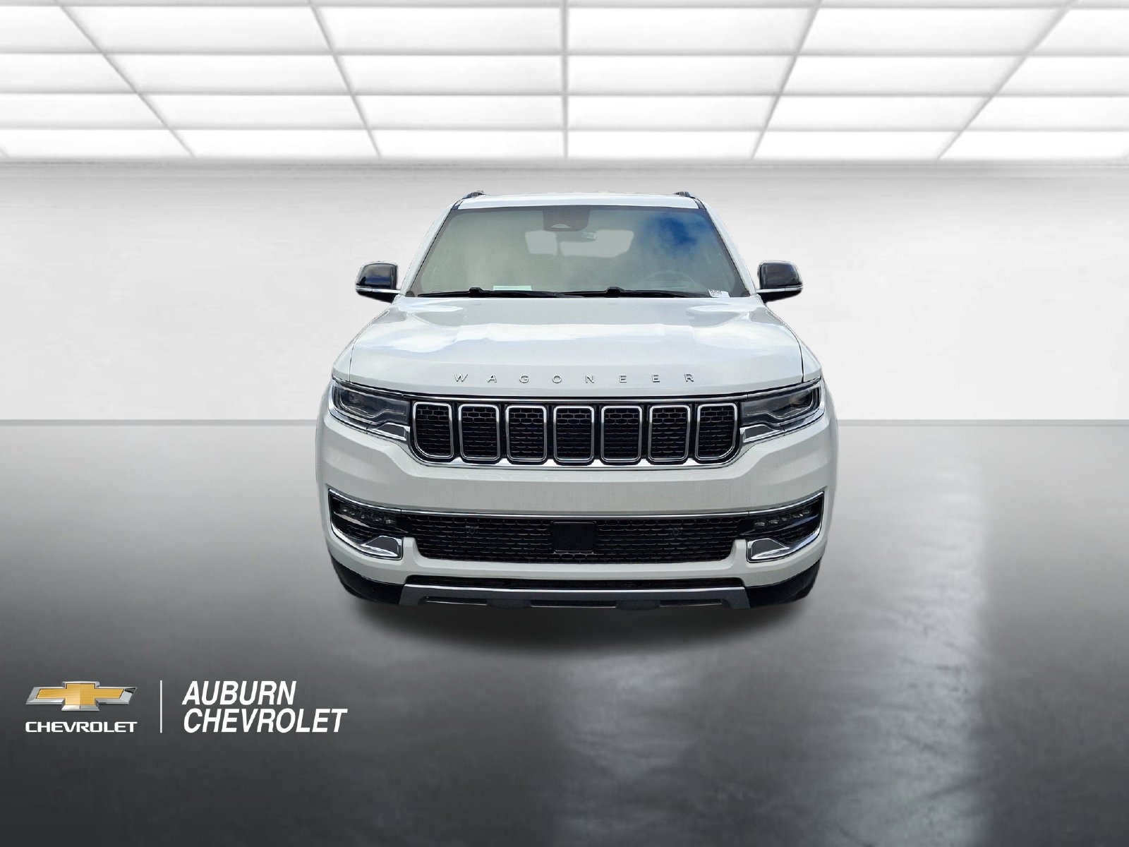 Used 2024 Jeep Wagoneer L Series III AWD/4WD image 8