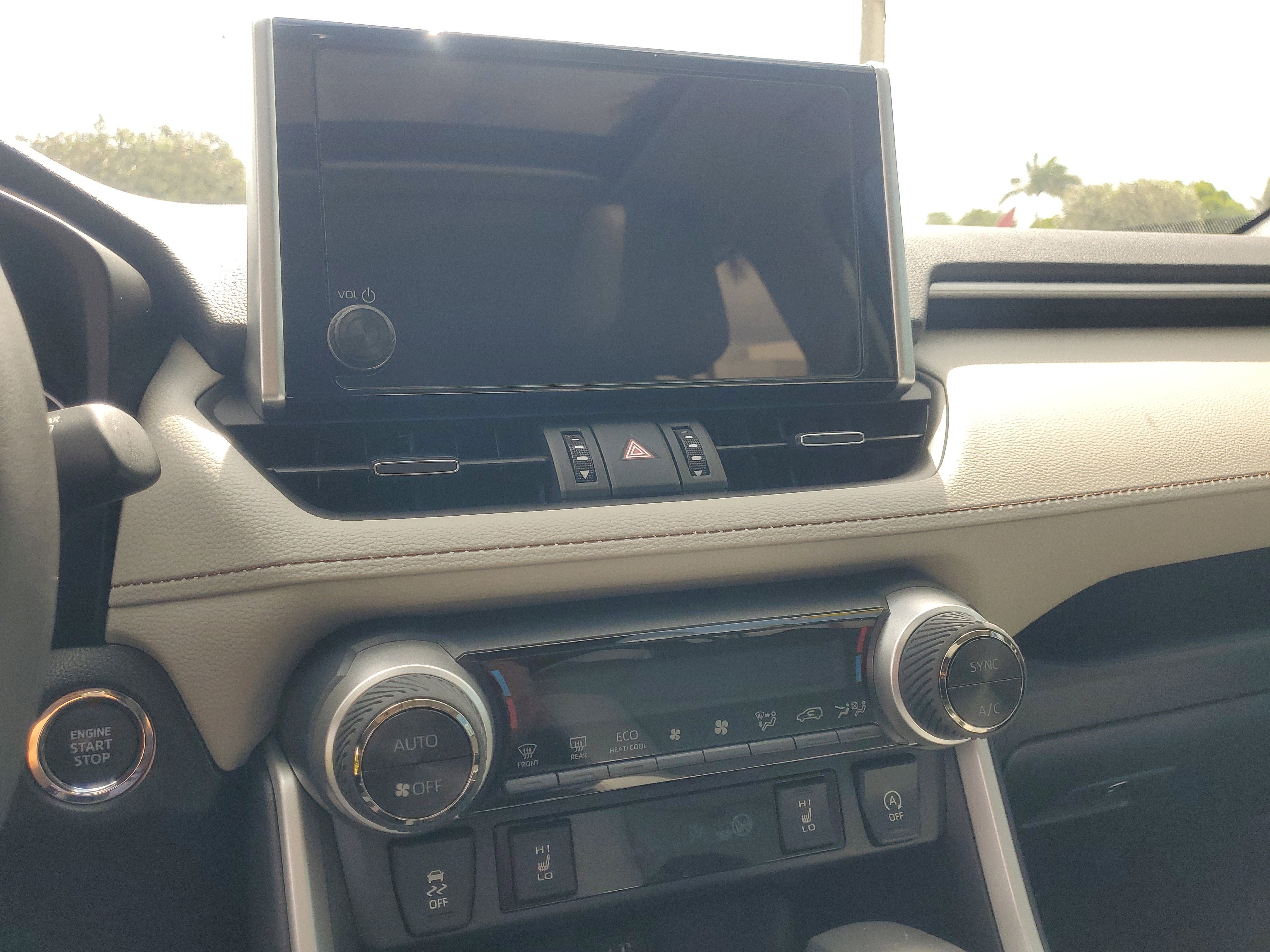 Used 2023 Toyota RAV4 XLE Premium FWD image 26