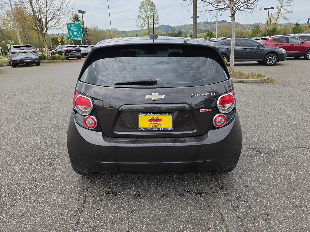 Used 2015 Chevrolet Sonic LT w/ Fun and Sun Package image 5