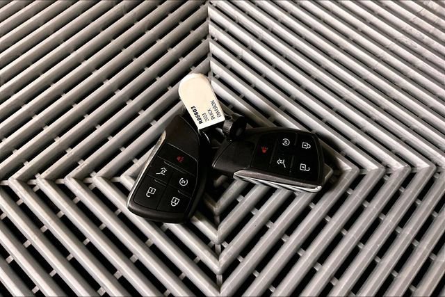 Used 2023 Buick Envision Avenir image 10