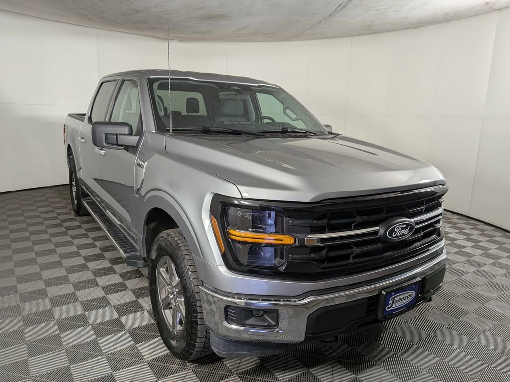 Used 2025 Ford F150 XLT w/ Equipment Group 301A Standard AWD/4WD image 5