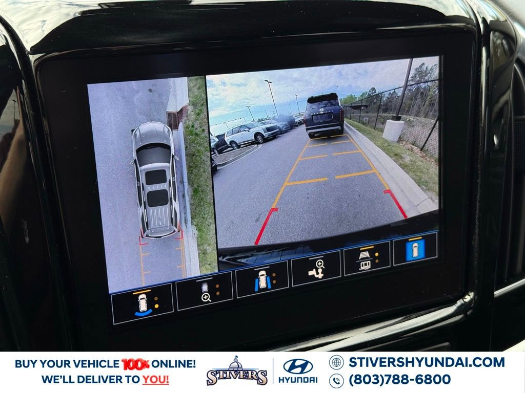 Used 2023 Chevrolet Traverse Premier image 6