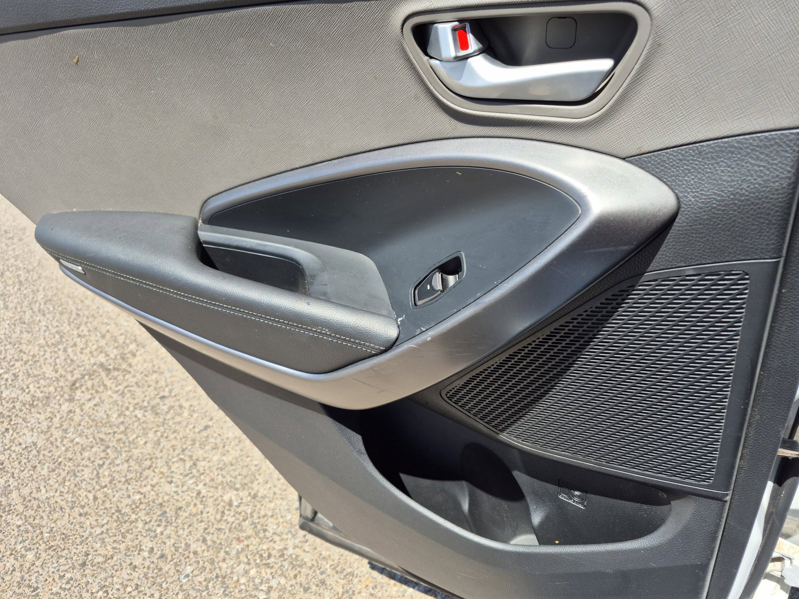 Used 2018 Hyundai Santa Fe Sport AWD/4WD image 19