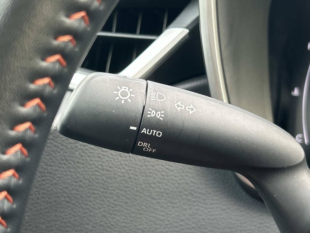 Used 2026 Toyota Corolla SE FWD image 27