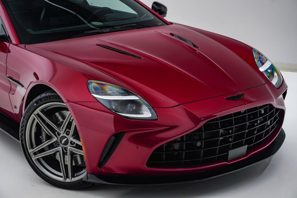 New 2026 Aston Martin V8 Vantage S RWD image 4