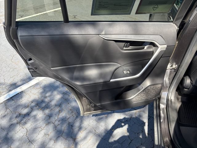 Certified 2023 Toyota RAV4 LE AWD/4WD image 11
