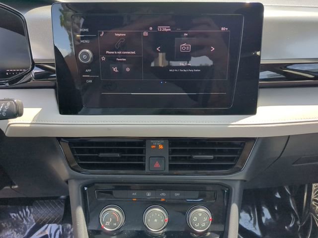 Used 2025 Volkswagen Taos S FWD image 19