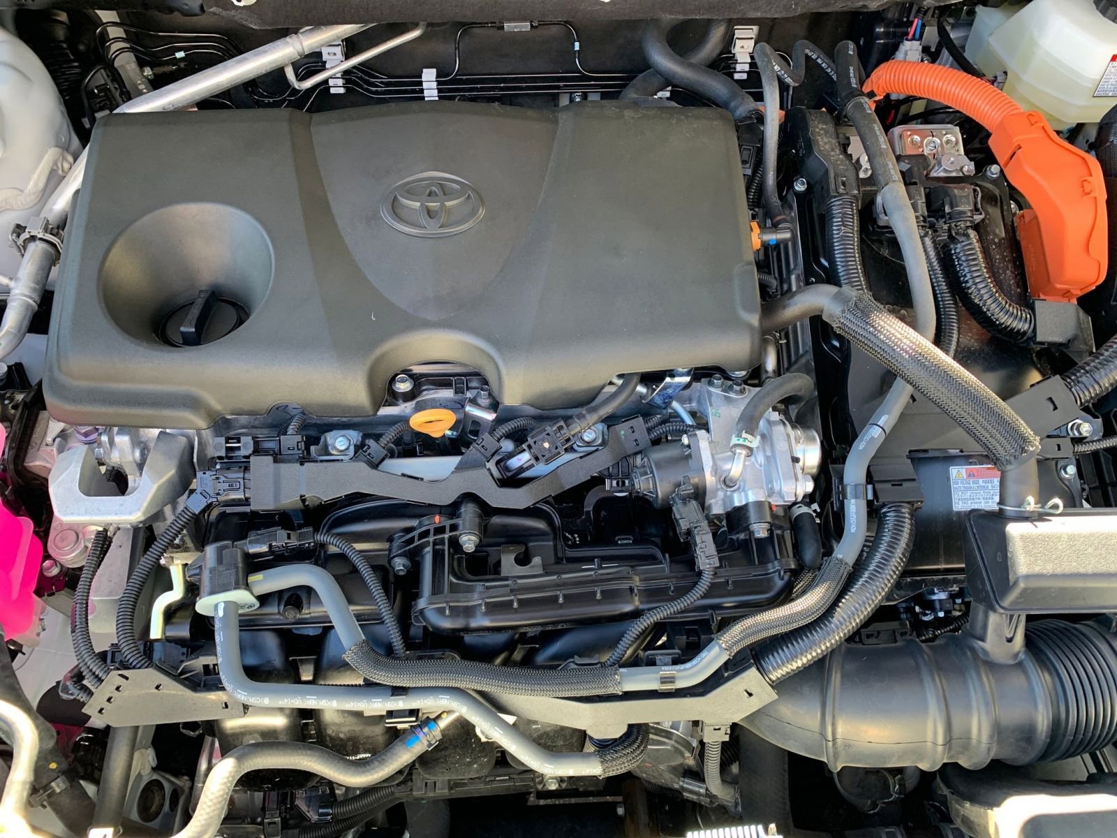 Used 2025 Toyota RAV4 LE image 31