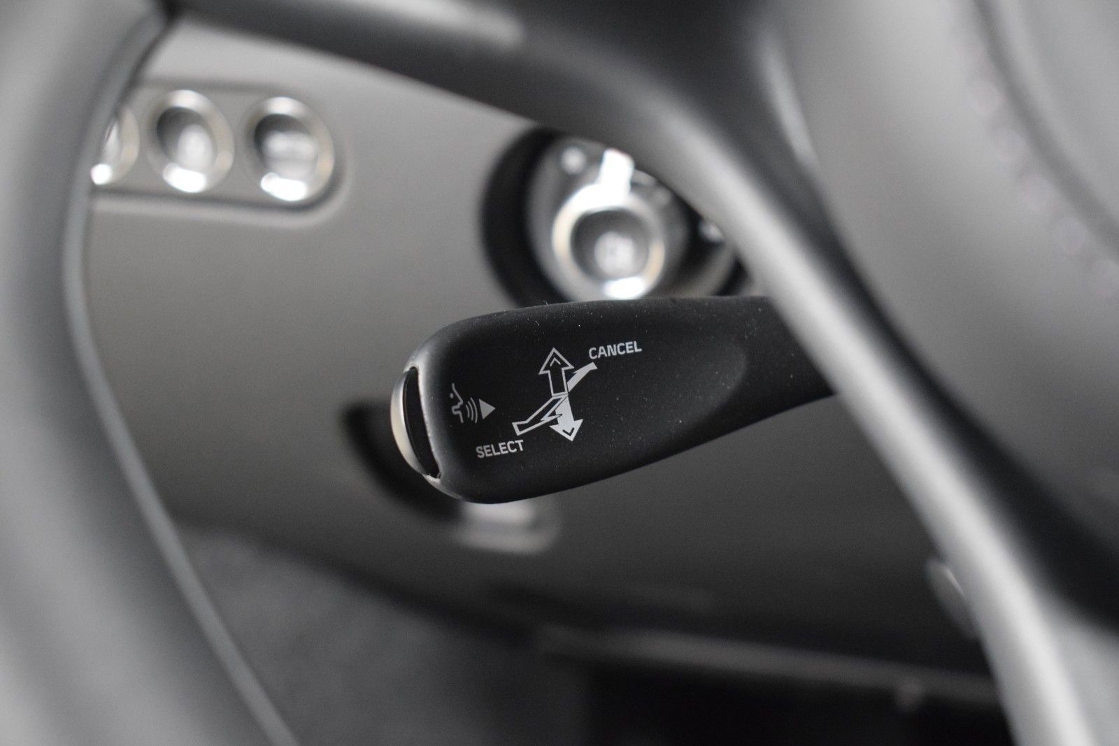 New 2026 McLaren Artura image 23