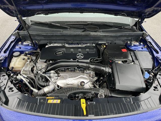 Used 2020 Mercedes-Benz GLB 250 4MATIC image 20