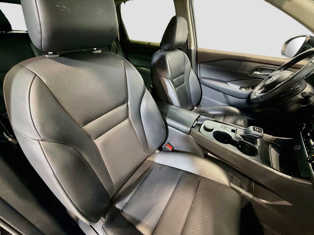 Used 2023 Nissan Rogue SV w/ SV Premium B Package AWD/4WD image 28