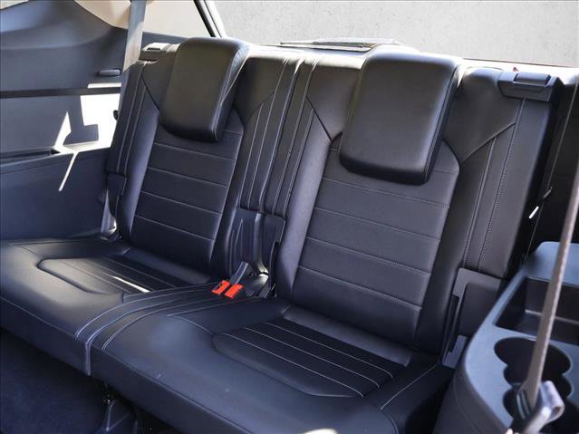 Used 2018 Volkswagen Atlas SEL Premium AWD/4WD image 25