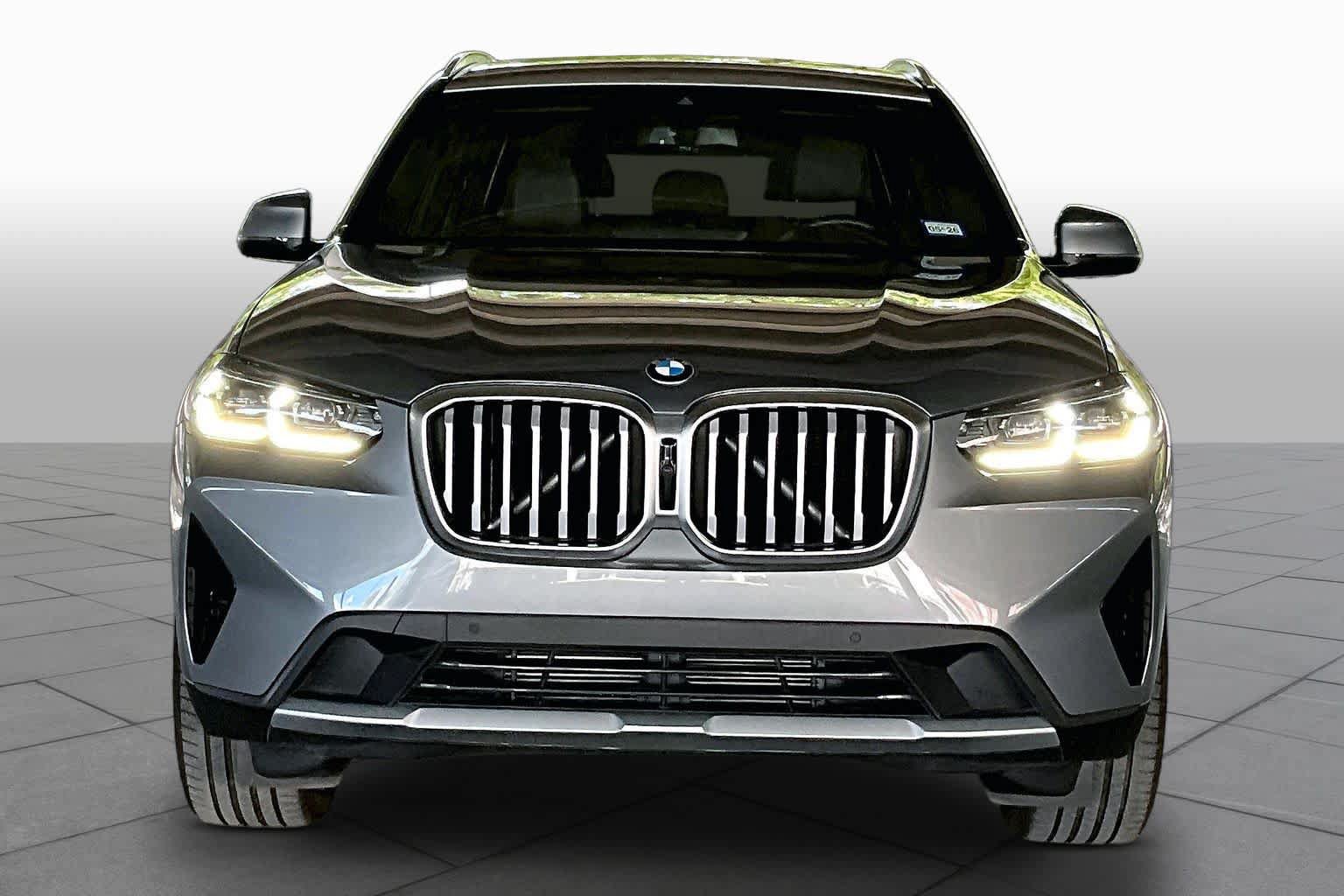 Used 2023 BMW X3 sDrive30i w/ Convenience Package w/ZPA RWD image 3
