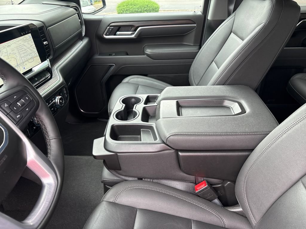 Certified 2026 GMC Sierra 1500 SLT AWD/4WD image 32