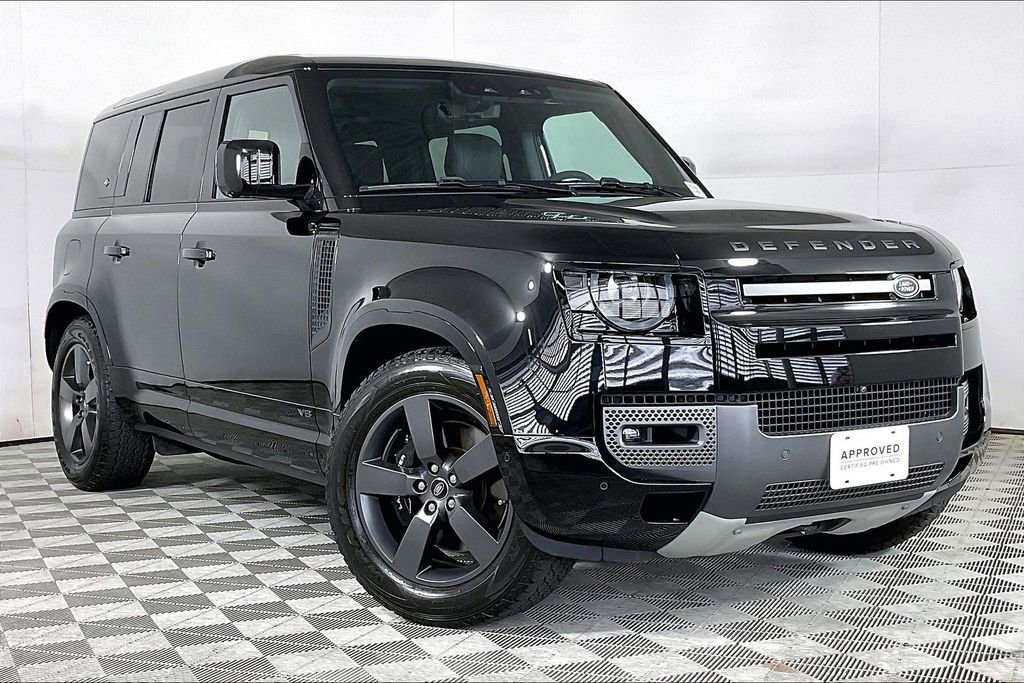 Used 2024 Land Rover Defender 110 V8 AWD/4WD image 12