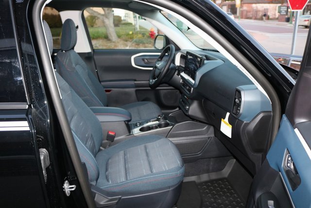 New 2025 Ford Bronco Sport Heritage w/ Convenience Package image 16