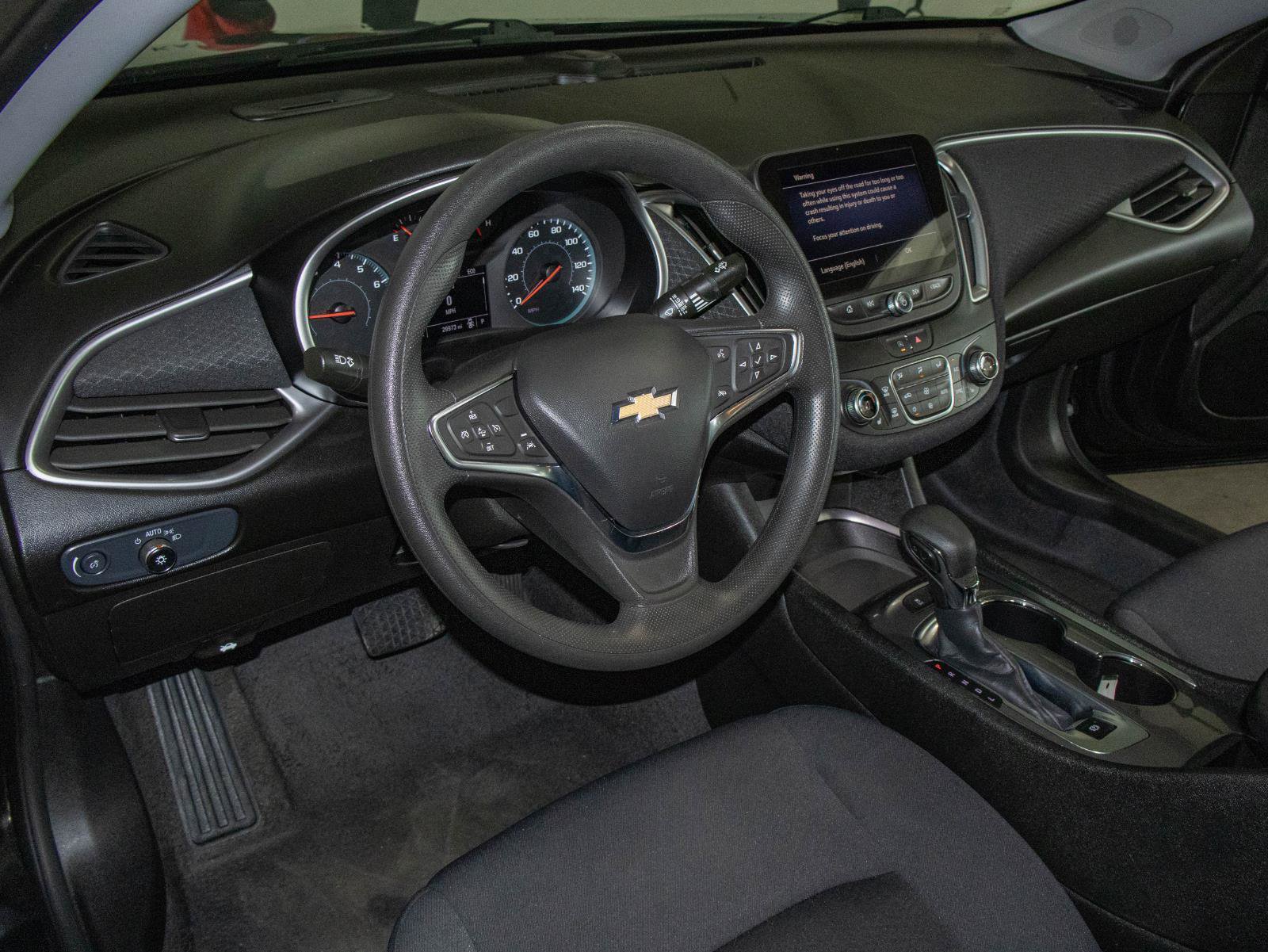 Used 2024 Chevrolet Malibu LT FWD image 5