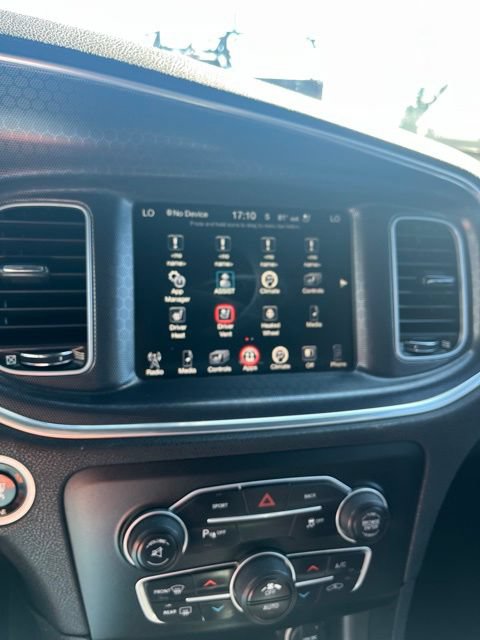 Used 2015 Dodge Charger SXT w/ AWD Plus Group image 38