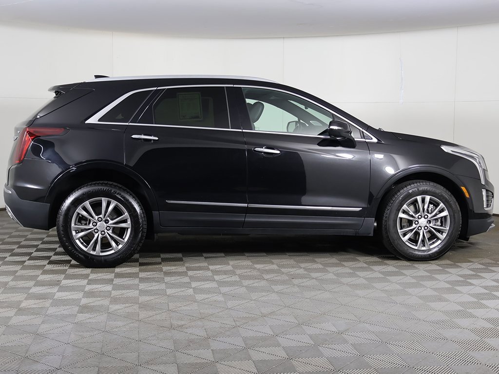 Used 2022 Cadillac XT5 Premium Luxury w/ LPO, Floor Liner Package image 20