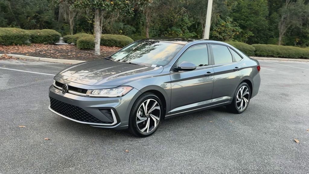 New 2026 Volkswagen Jetta SEL image 4