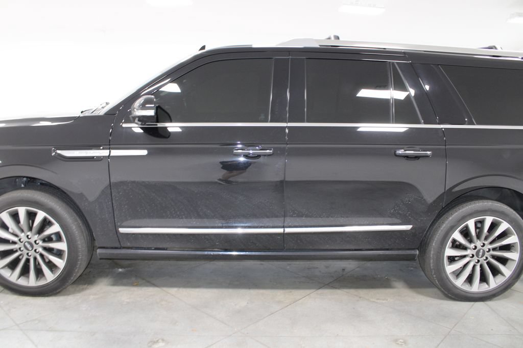Used 2020 Lincoln Navigator L Reserve w/ Luxury Package AWD/4WD image 6