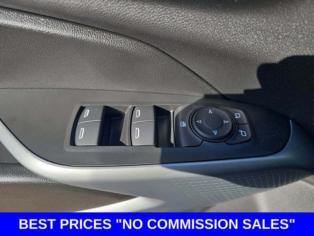 New 2026 Chevrolet Trax RS w/ Sunroof Package FWD image 27