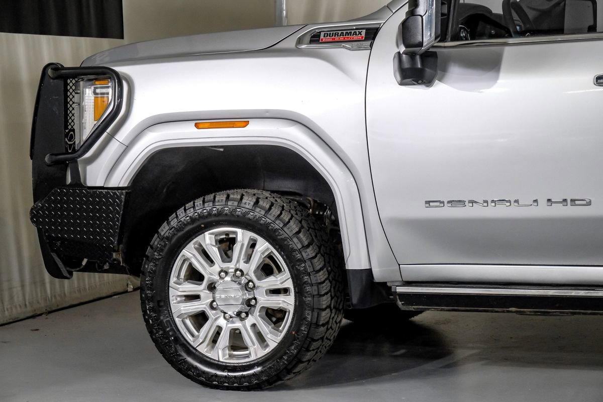 Used 2023 GMC Sierra 3500 Denali w/ Denali Ultimate Package AWD/4WD image 12