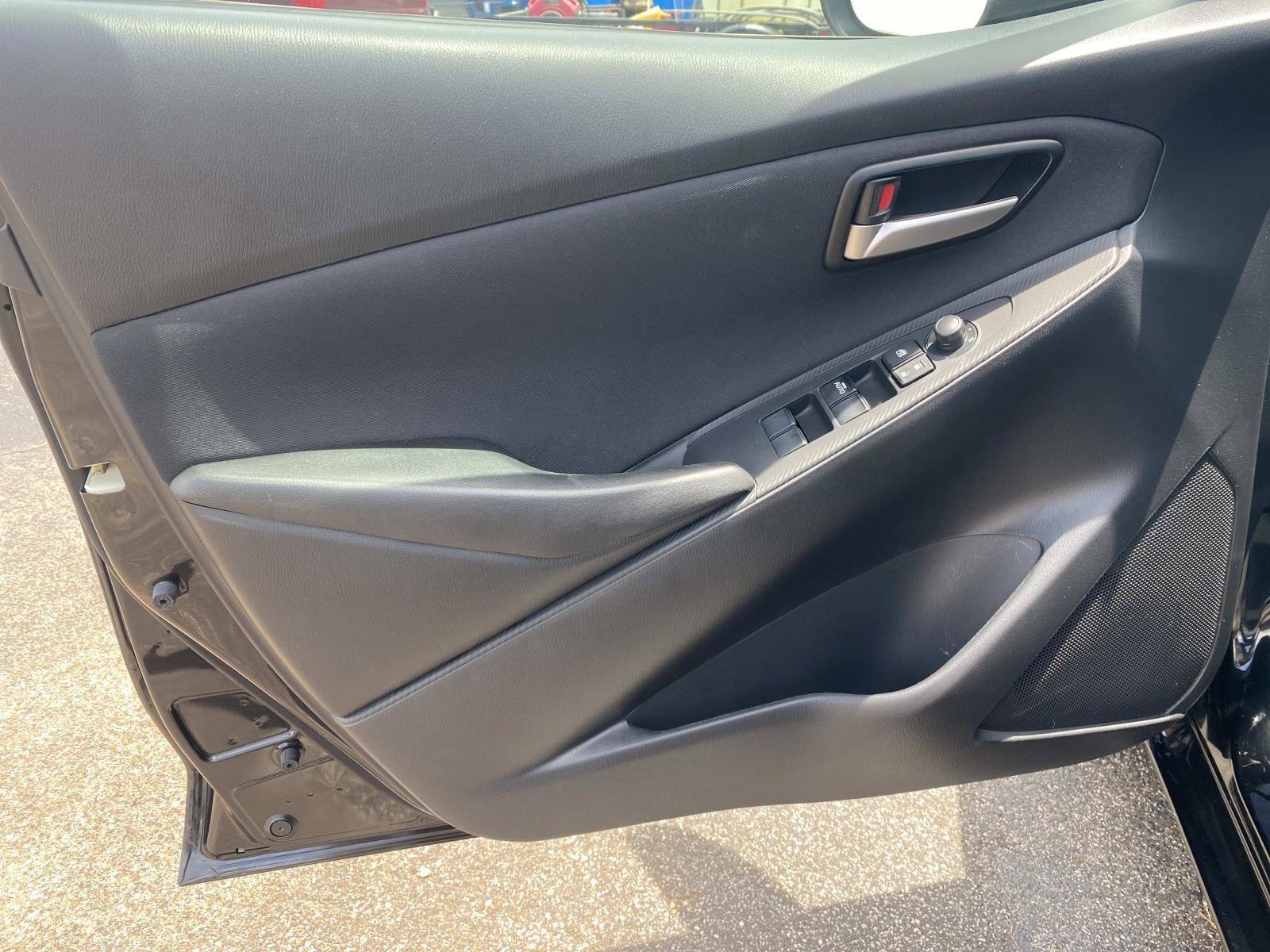 Used 2020 Toyota Yaris LE FWD image 18