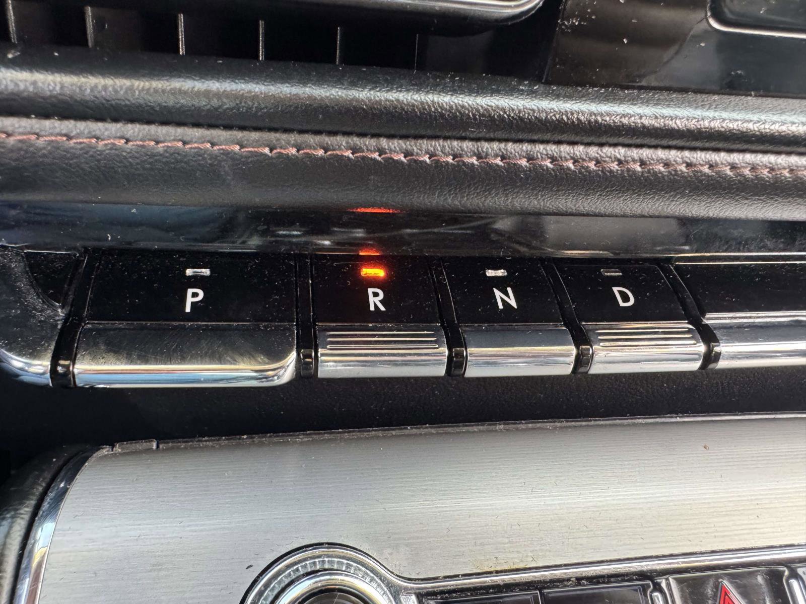 Used 2023 Lincoln Aviator AWD w/ Elements Package image 38