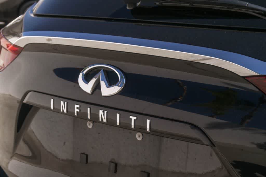 Used 2019 INFINITI QX50 Essential w/ Premium Audio Package FWD image 11