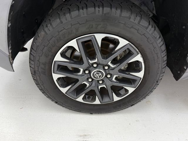 Used 2023 Toyota Tundra Limited w/ Power Package RWD image 6
