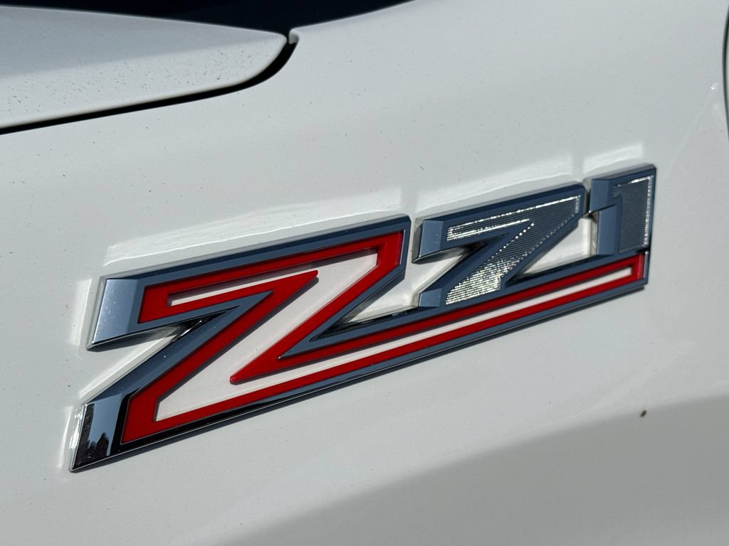 Used 2024 Chevrolet Silverado 1500 LTZ w/ Z71 Off-Road Package AWD/4WD image 10