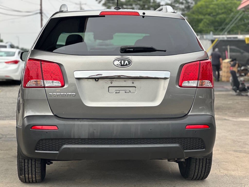 Used 2012 Kia Sorento LX w/ Convenience Pkg AWD/4WD image 8