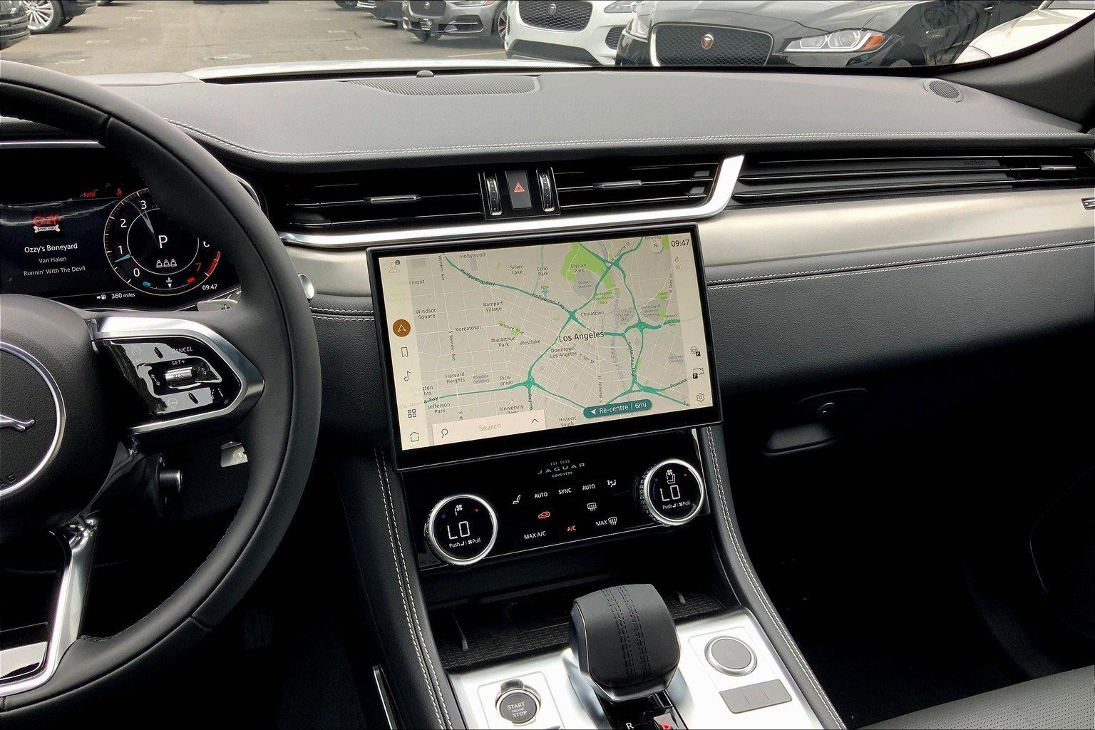 New 2026 Jaguar F-PACE R-Dynamic S image 6