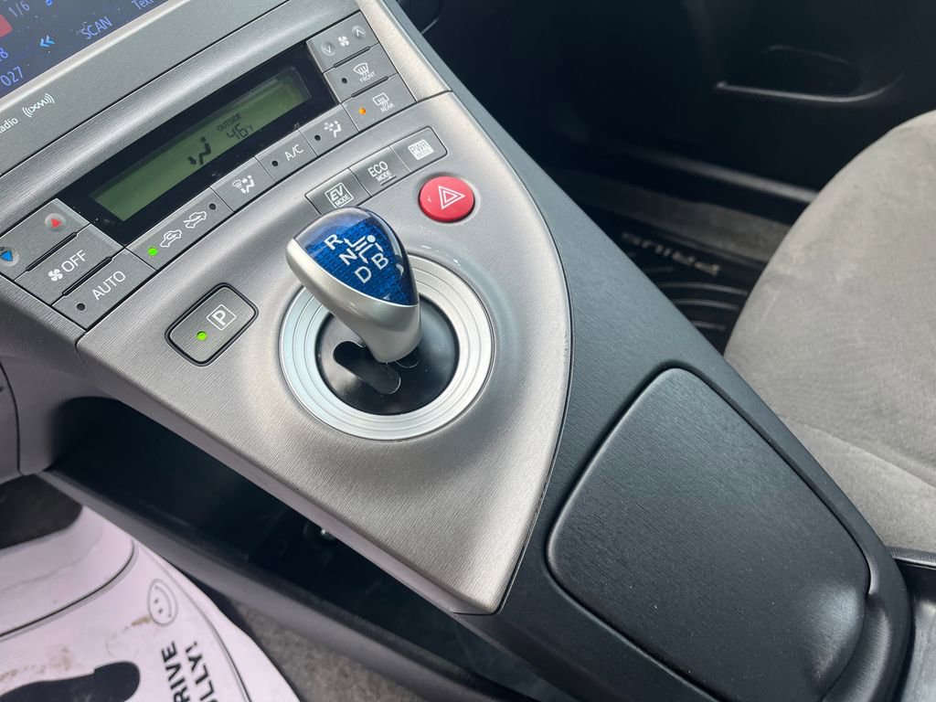 Used 2015 Toyota Prius Three image 24