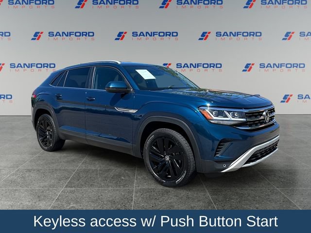 Used 2022 Volkswagen Atlas Cross Sport SE w/ Black Wheel Package AWD/4WD image 9