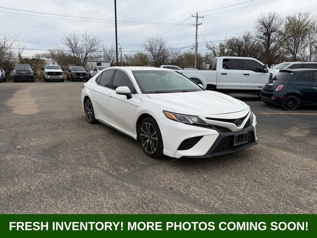 Used 2020 Toyota Camry SE