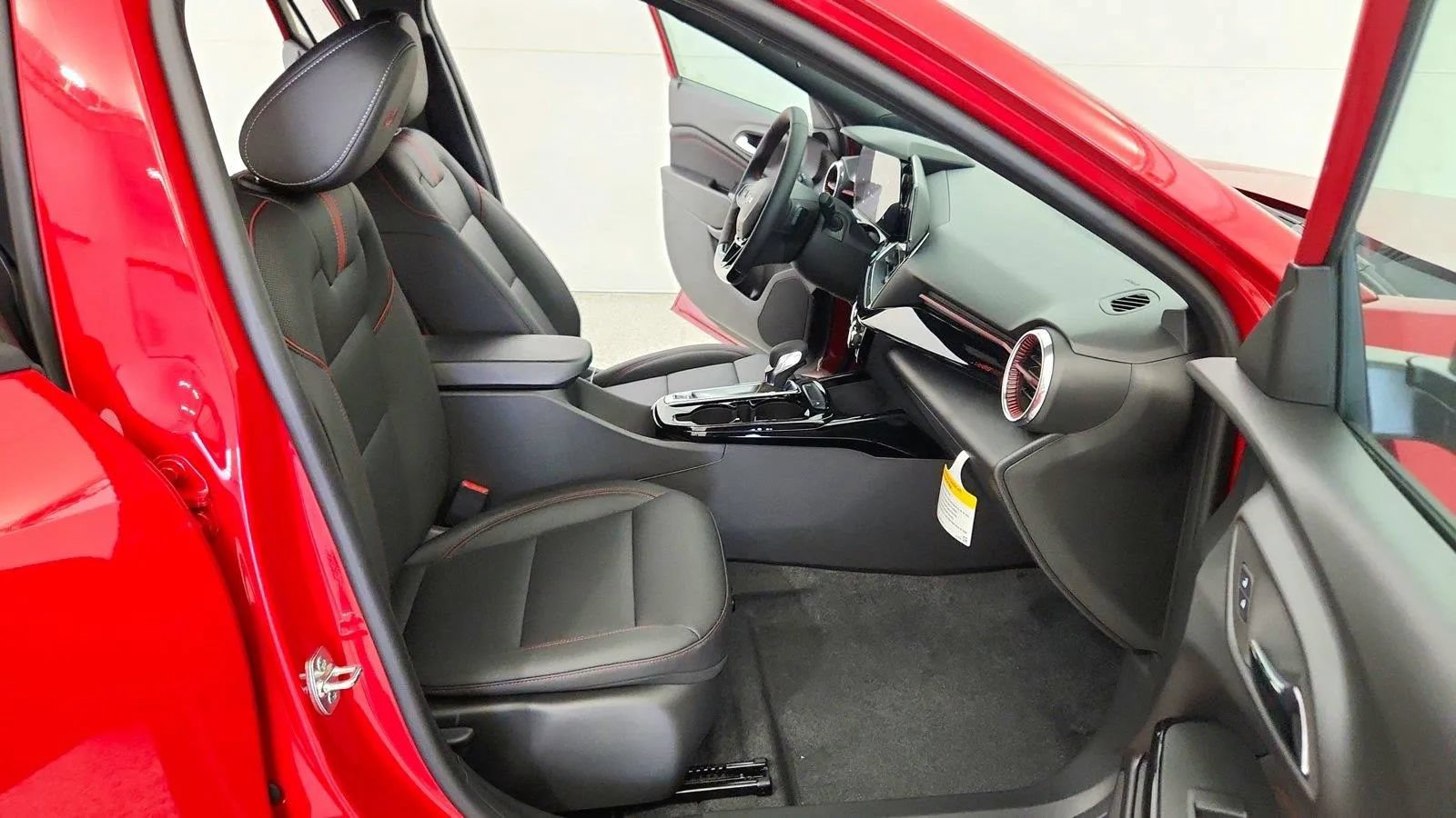 New 2026 Chevrolet Trax RS w/ Driver Confidence Package FWD image 29