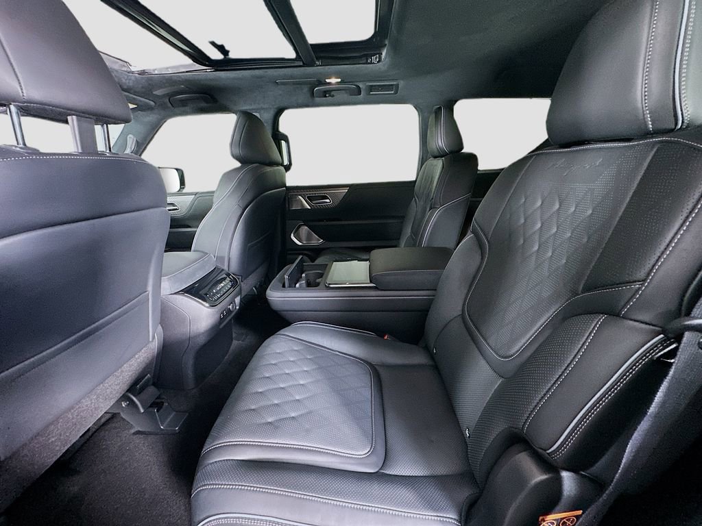 Used 2025 INFINITI QX80 Autograph image 24