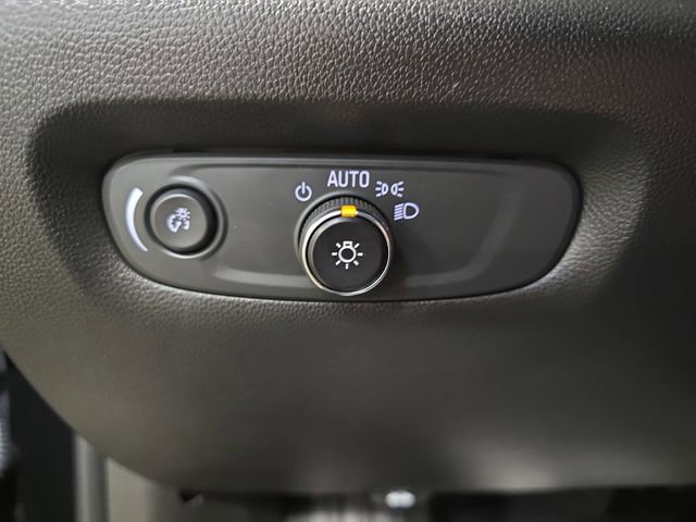 Used 2023 Chevrolet Traverse RS w/ LPO, Floor Liner Package image 27