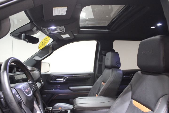 Certified 2024 GMC Sierra 1500 AT4 w/ Technology Package image 3