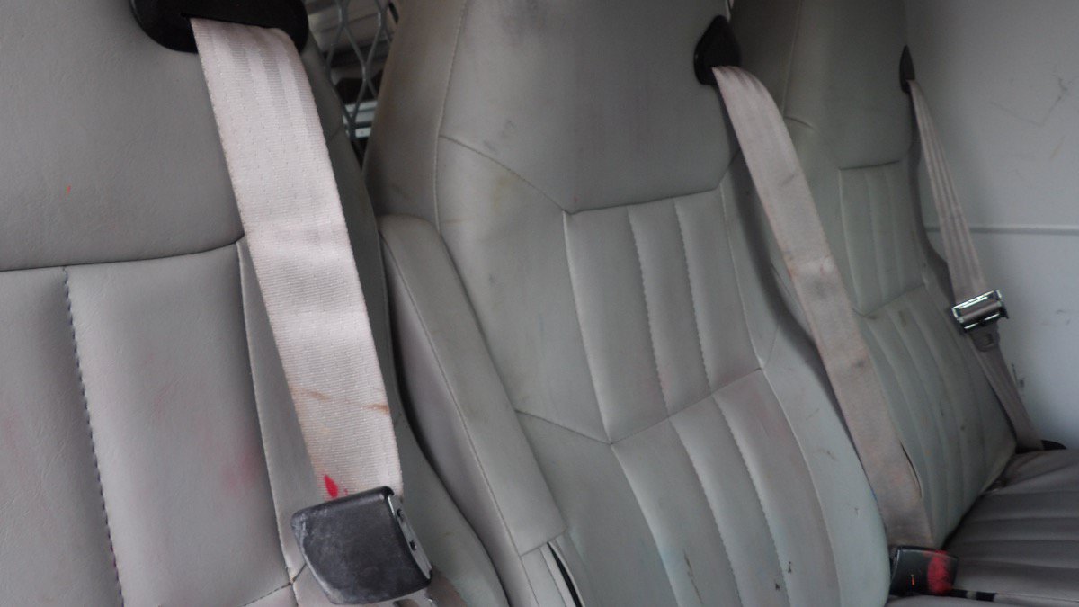 Used 2017 Chevrolet Express 2500 RWD image 28
