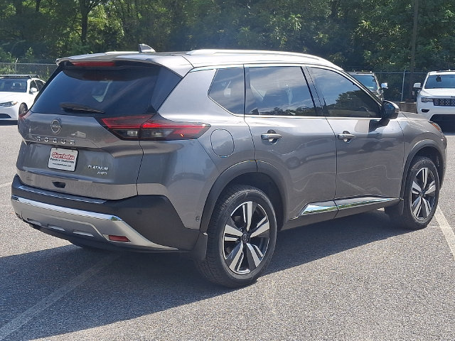 Used 2023 Nissan Rogue Platinum w/ Platinum Premium Package AWD/4WD image 2