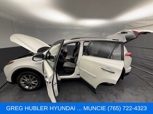 Used 2018 Toyota RAV4 Limited w/ Advanced Technology Package AWD/4WD image 26