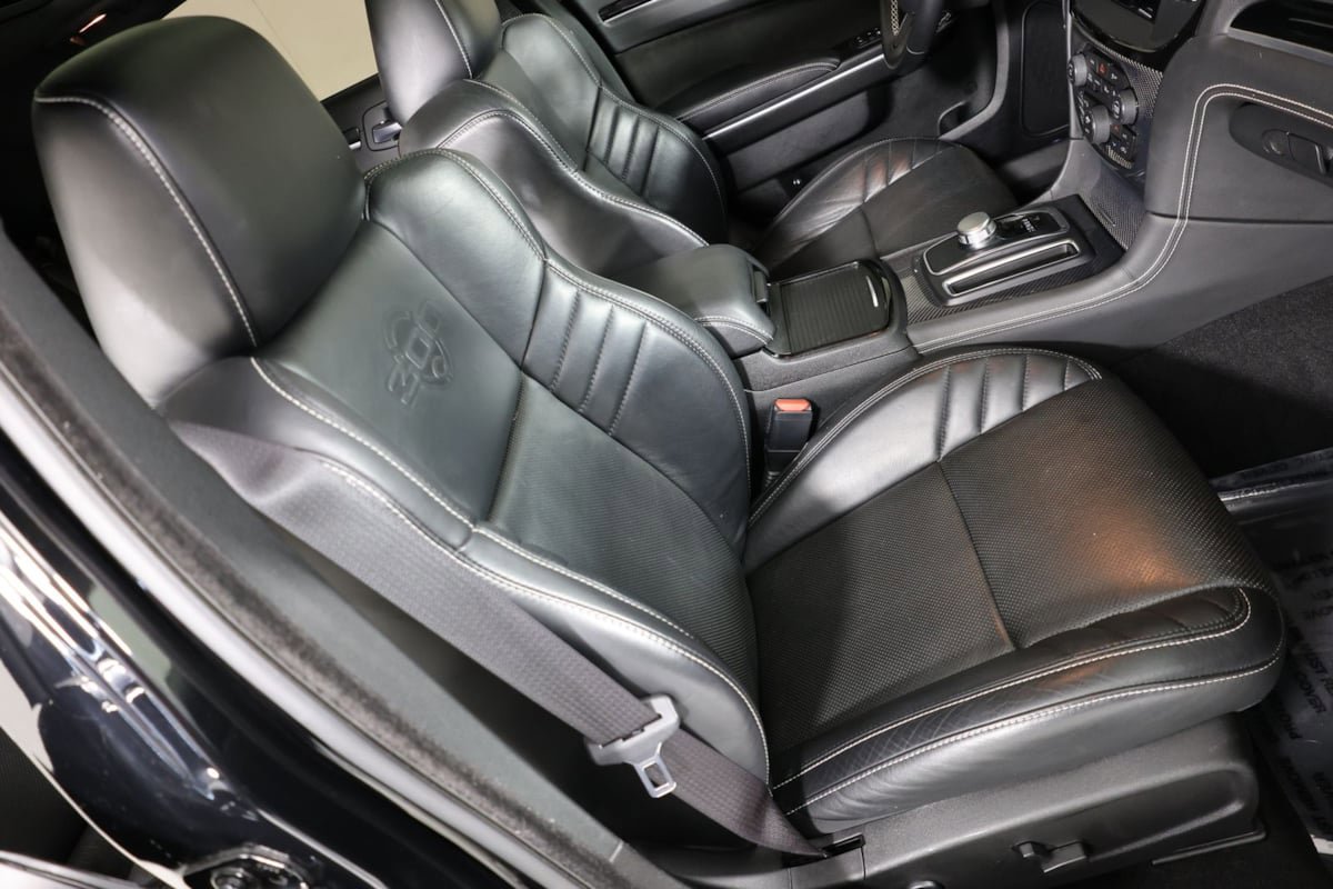 Used 2023 Chrysler 300 C RWD image 31