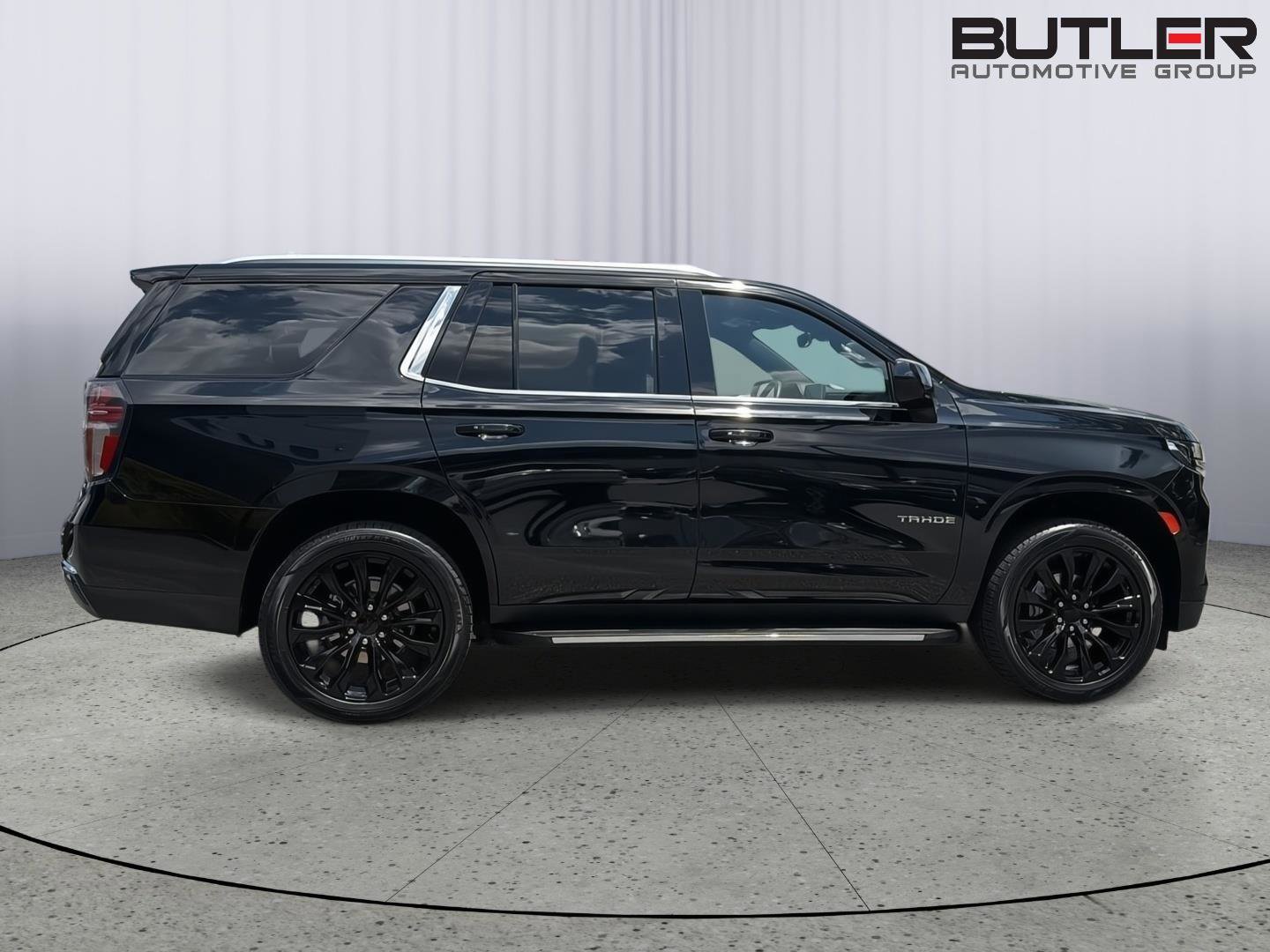 Used 2024 Chevrolet Tahoe LT RWD image 7