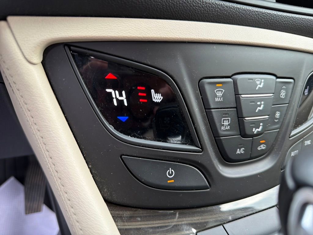 Used 2020 Buick Envision Preferred image 26