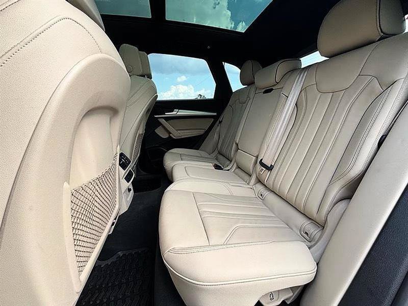 Used 2025 Audi Q5 2.0T Premium Plus AWD/4WD image 30